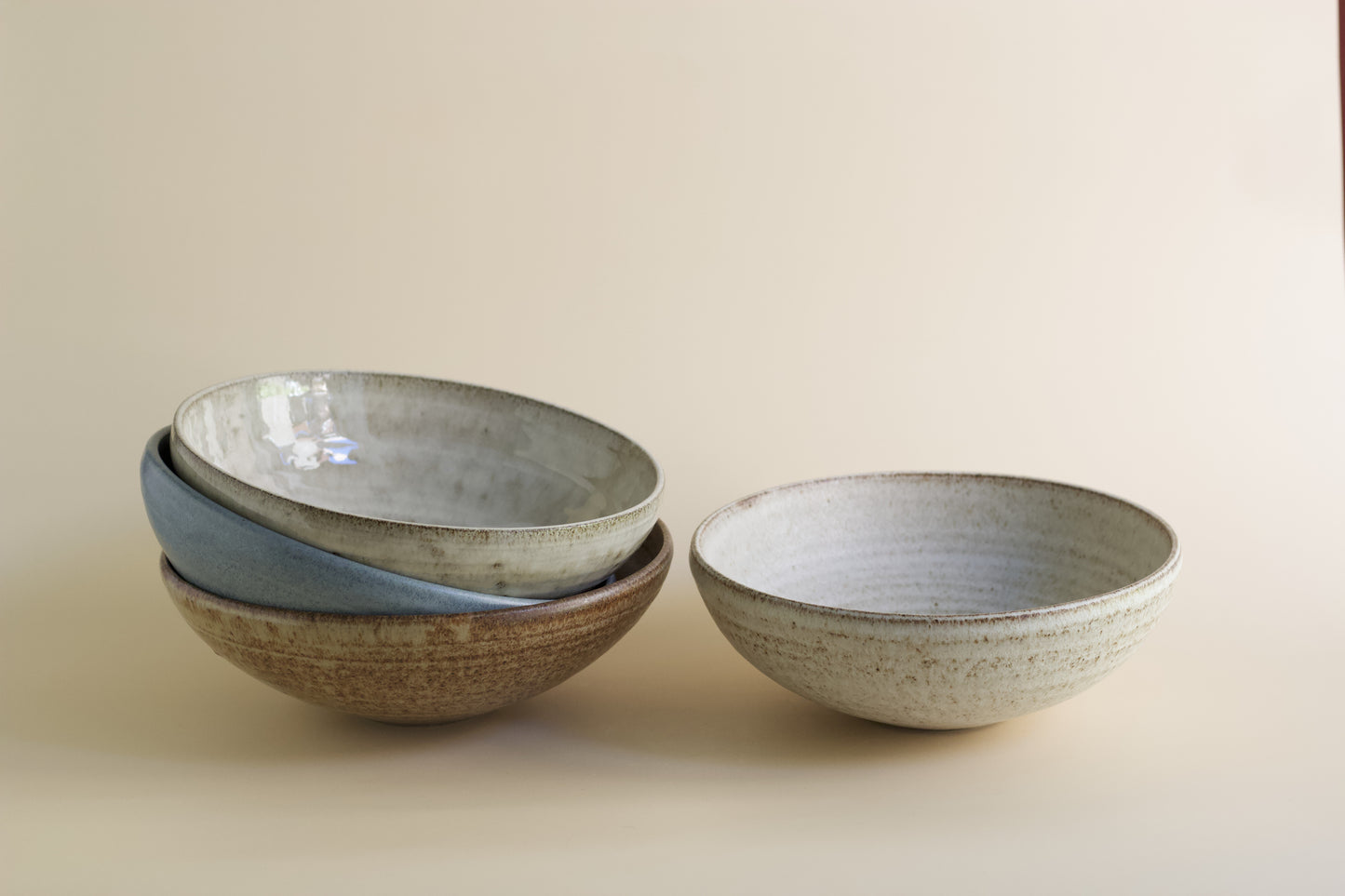 Odd Medium Bowl - Off White Matte