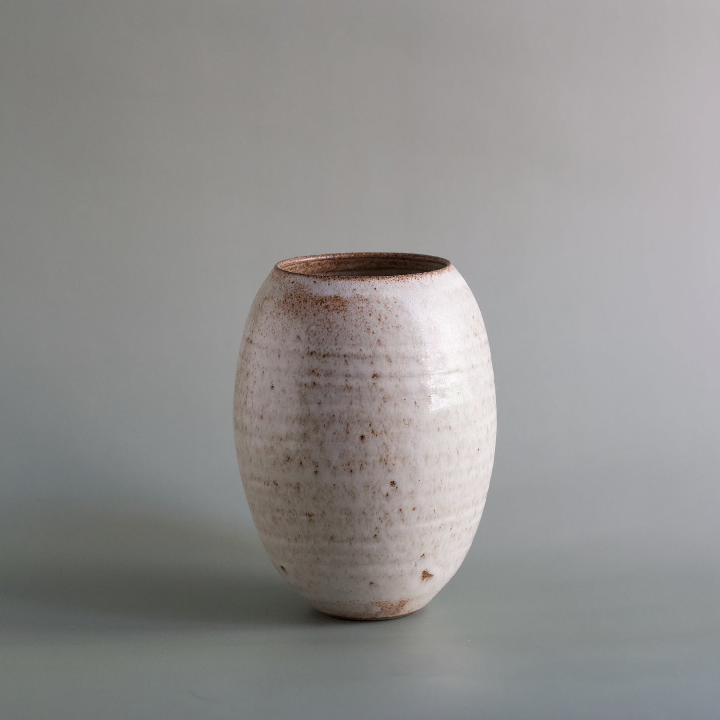 Odd Small Vase - Off White Matte