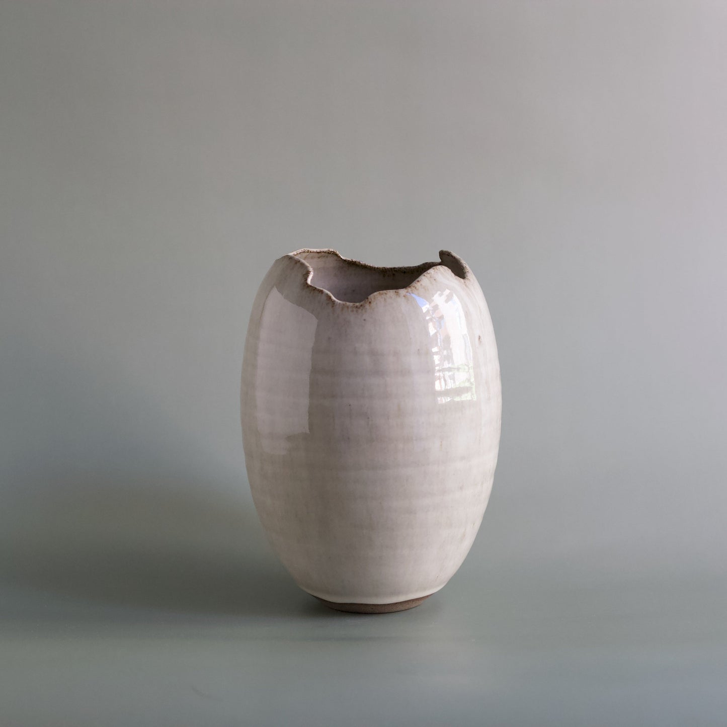 Odd Small Vase - Floating White